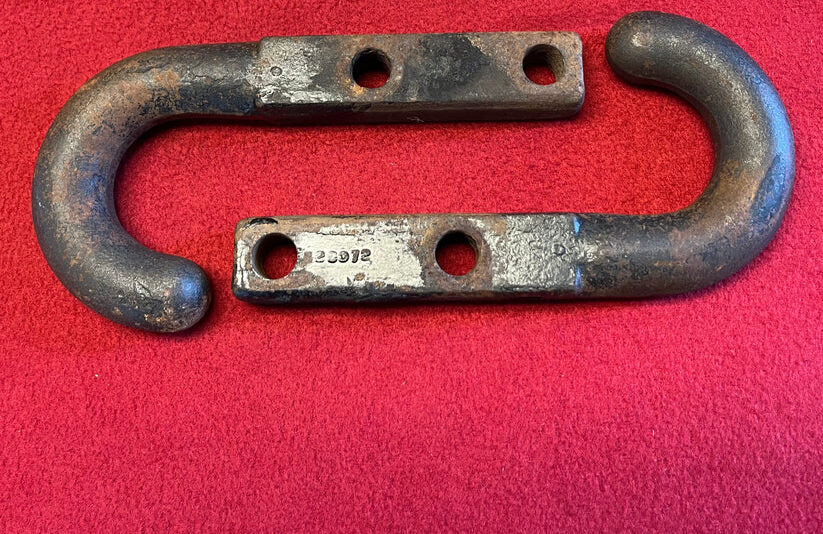 Tow Hook Set 1973 – 1980 Part