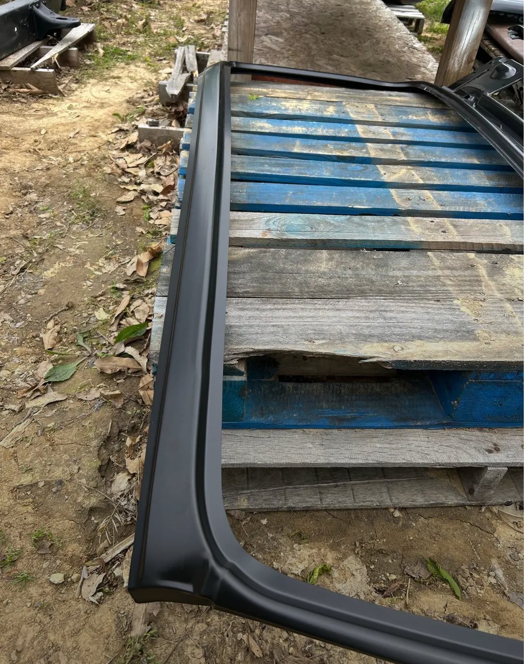 Upper Cowl Panel Assembly with Windshield Frame